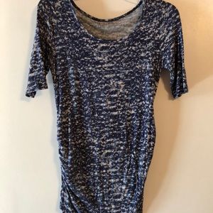 Blue patterned maternity shirt